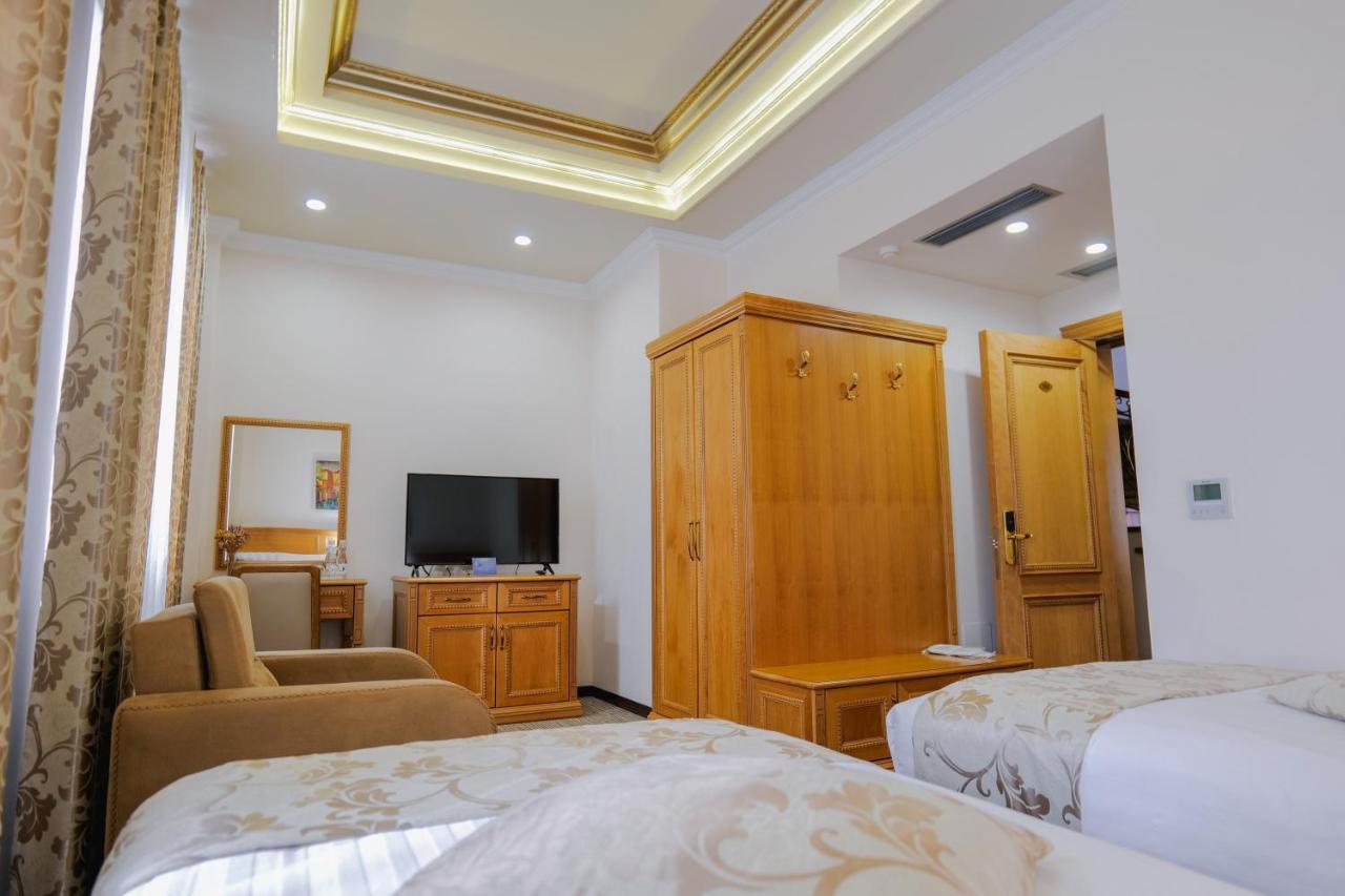 Hotel Boka Tirana Exterior photo