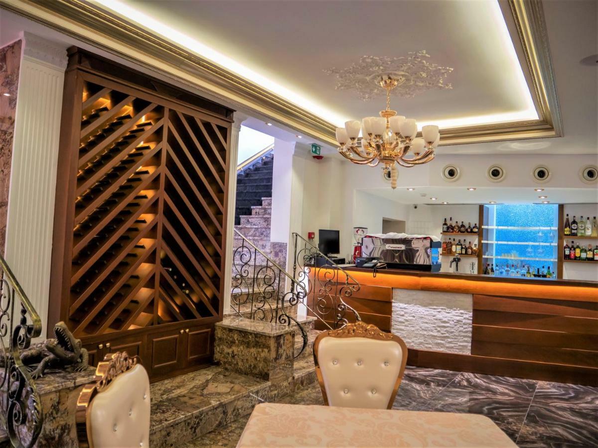 Hotel Boka Tirana Exterior photo